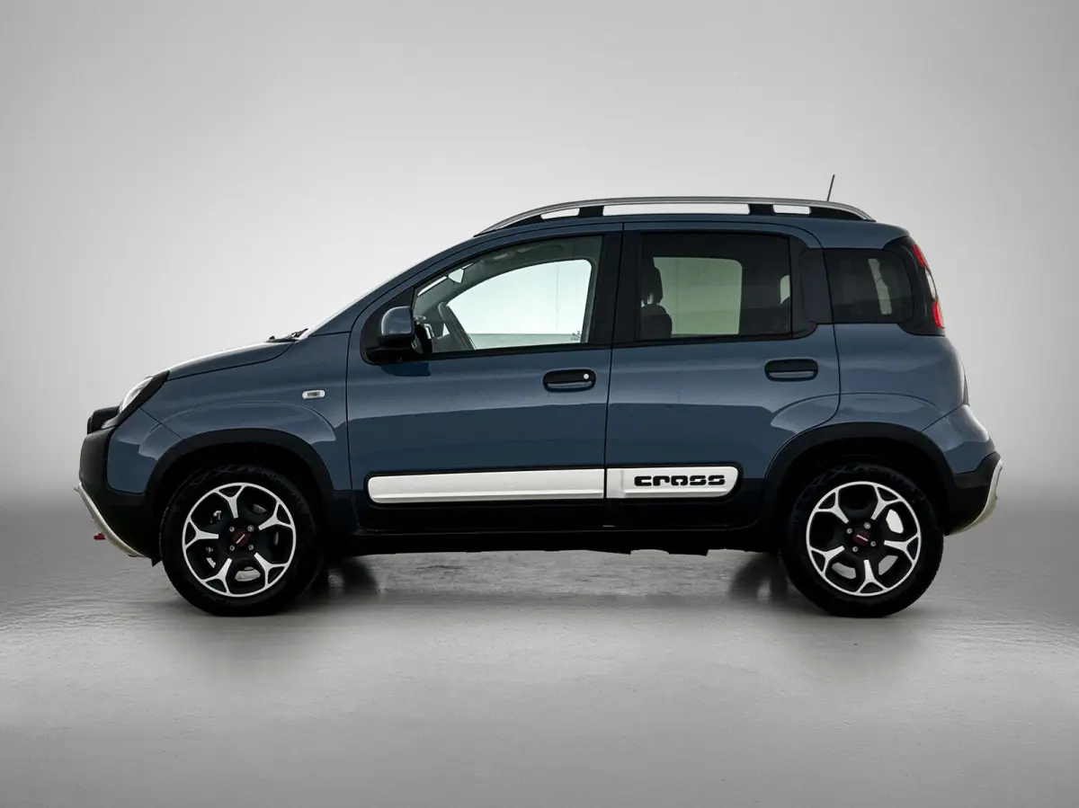 1.0 70pk Hybrid Cross | Stoelverwarming | Stoelverwarming | Climate Control | Parkeersensoren | Cruise Control | 15"LMV |