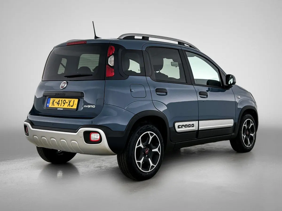 1.0 70pk Hybrid Cross | Stoelverwarming | Stoelverwarming | Climate Control | Parkeersensoren | Cruise Control | 15"LMV |