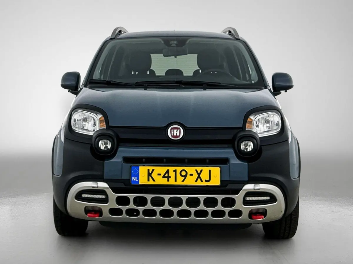 1.0 70pk Hybrid Cross | Stoelverwarming | Stoelverwarming | Climate Control | Parkeersensoren | Cruise Control | 15"LMV |