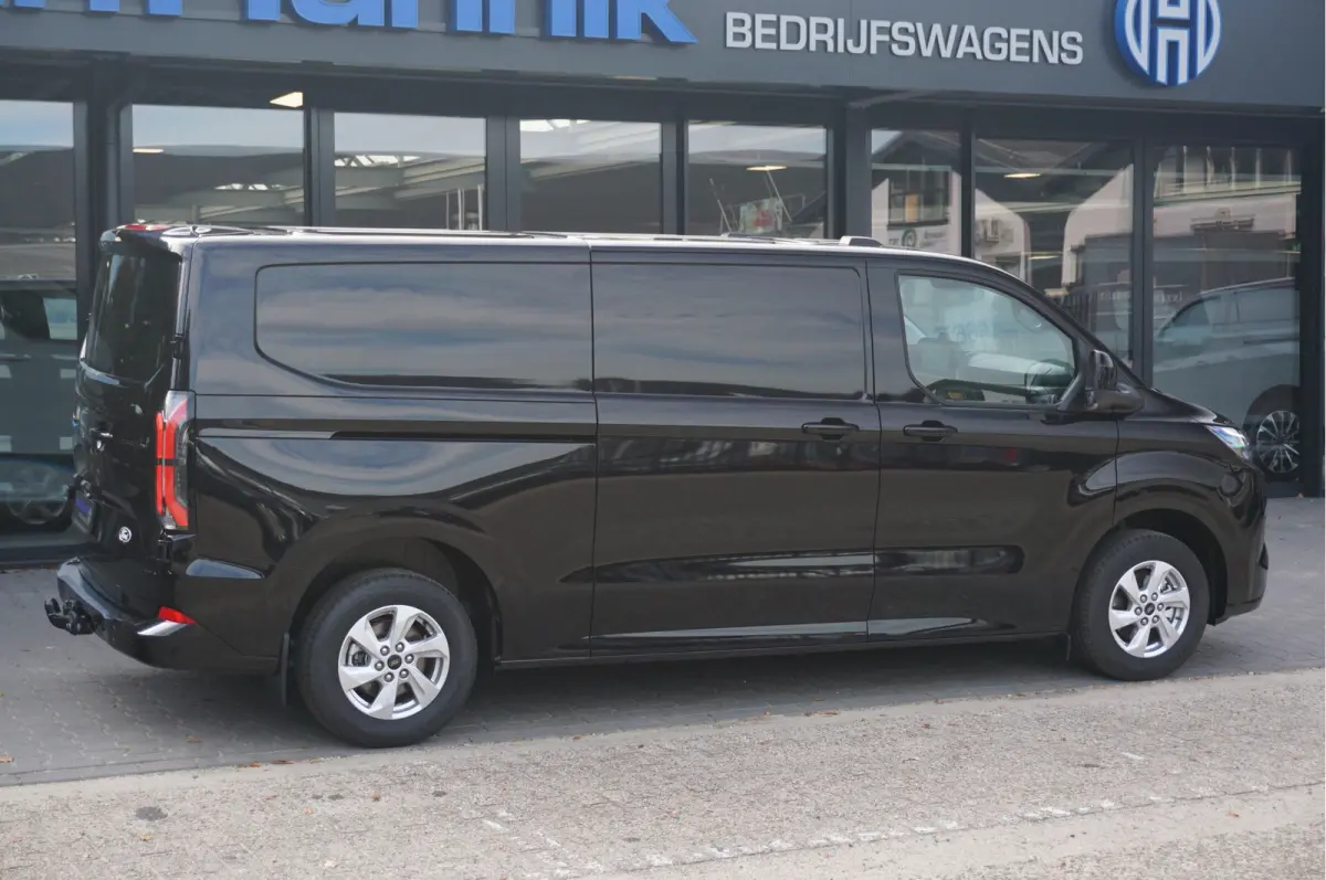 320L 218PK 71KWH AWD Limited Elektrisch AUT BPM VRIJ!! Apple CP/Android A, LED, Trekhaak, 2x Schuifdeur!! NR. EC50