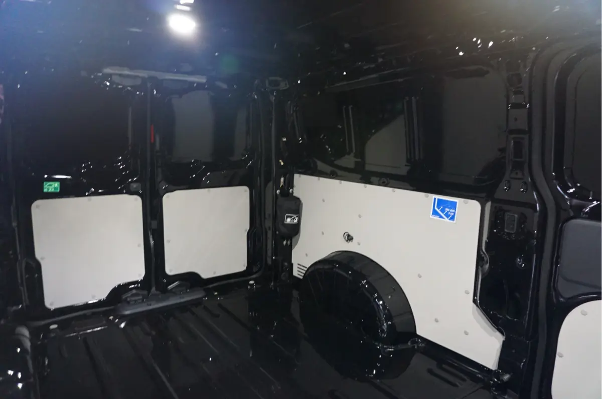 320L 218PK 71KWH AWD Limited Elektrisch AUT BPM VRIJ!! Apple CP/Android A, LED, Trekhaak, 2x Schuifdeur!! NR. EC50
