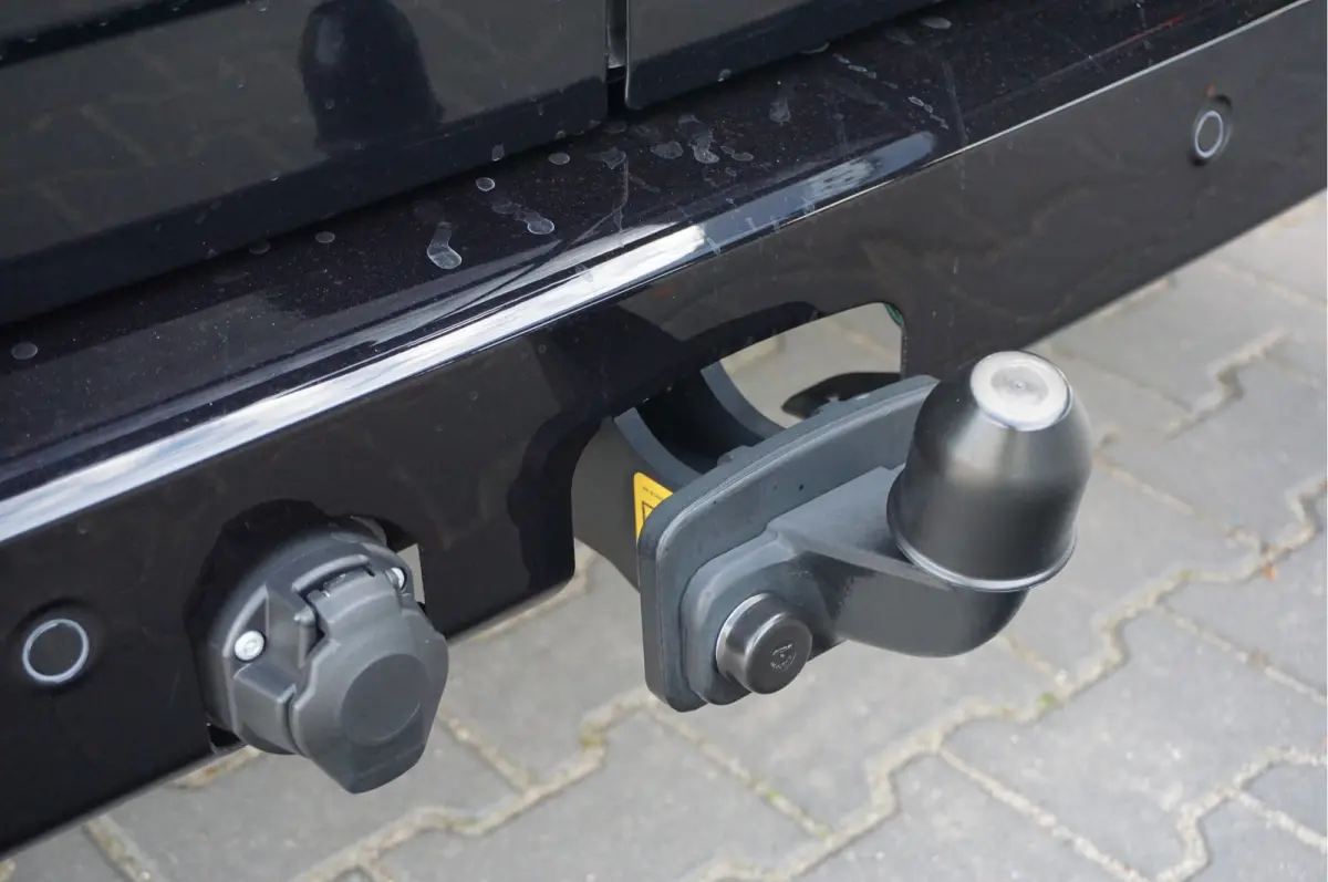 320L 218PK 71KWH AWD Limited Elektrisch AUT BPM VRIJ!! Apple CP/Android A, LED, Trekhaak, 2x Schuifdeur!! NR. EC50
