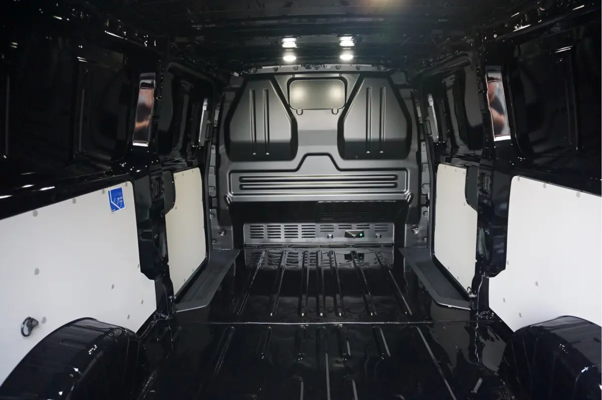 320L 218PK 71KWH AWD Limited Elektrisch AUT BPM VRIJ!! Apple CP/Android A, LED, Trekhaak, 2x Schuifdeur!! NR. EC50