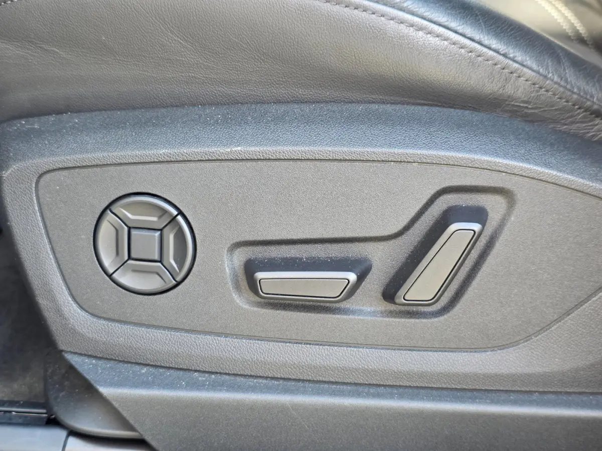 55 quattro S edition 95 kWh | TREKHAAK | 93% SOH | NAP | HUD | 360 CAMERA | ACC