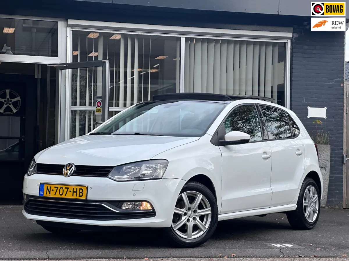 1.0 Comfortline PANO / CRUISE / CLIMA / STOELVERWARMING