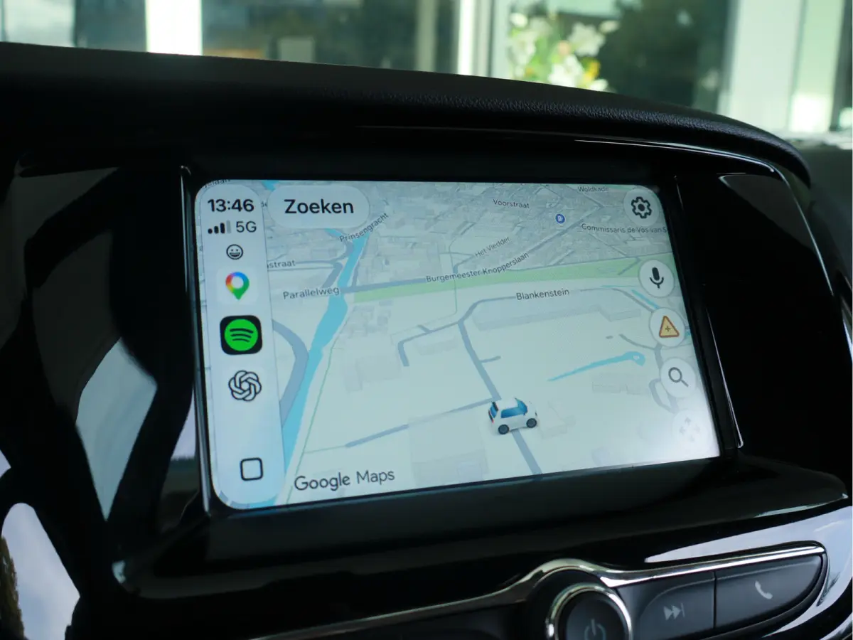 1.0 Online Edition Airco / Cruise / Apple - Android / LM-Velgen
