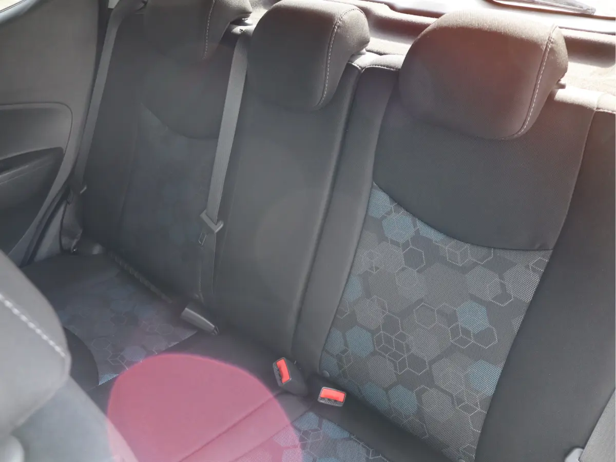 1.0 Online Edition Airco / Cruise / Apple - Android / LM-Velgen
