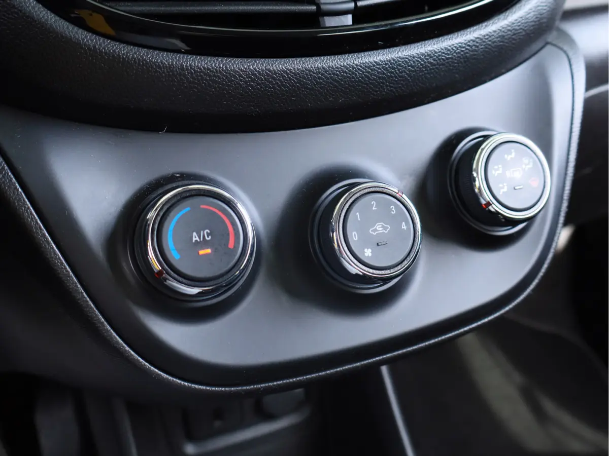 1.0 Online Edition Airco / Cruise / Apple - Android / LM-Velgen