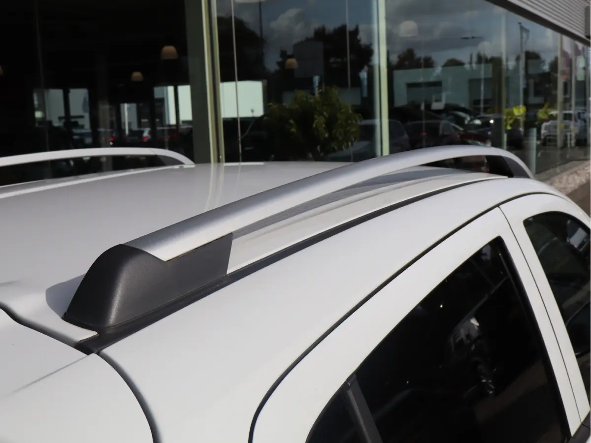 1.0 Online Edition Airco / Cruise / Apple - Android / LM-Velgen