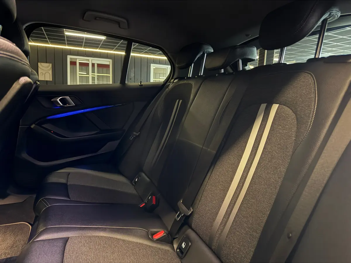 118i Executive Edition |Digtale Dash|Automaat|Apple Carplay|Keyless|Camera