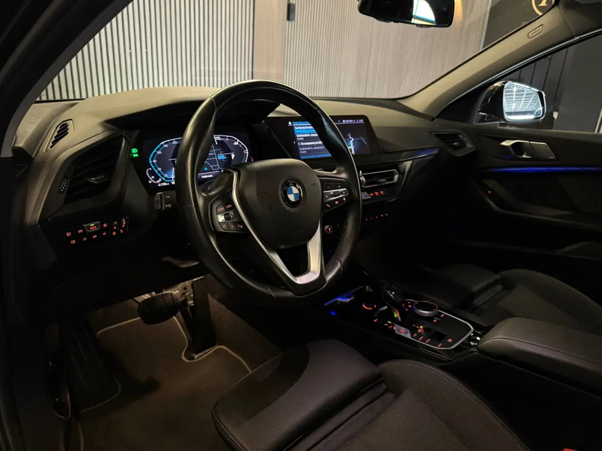 118i Executive Edition |Digtale Dash|Automaat|Apple Carplay|Keyless|Camera