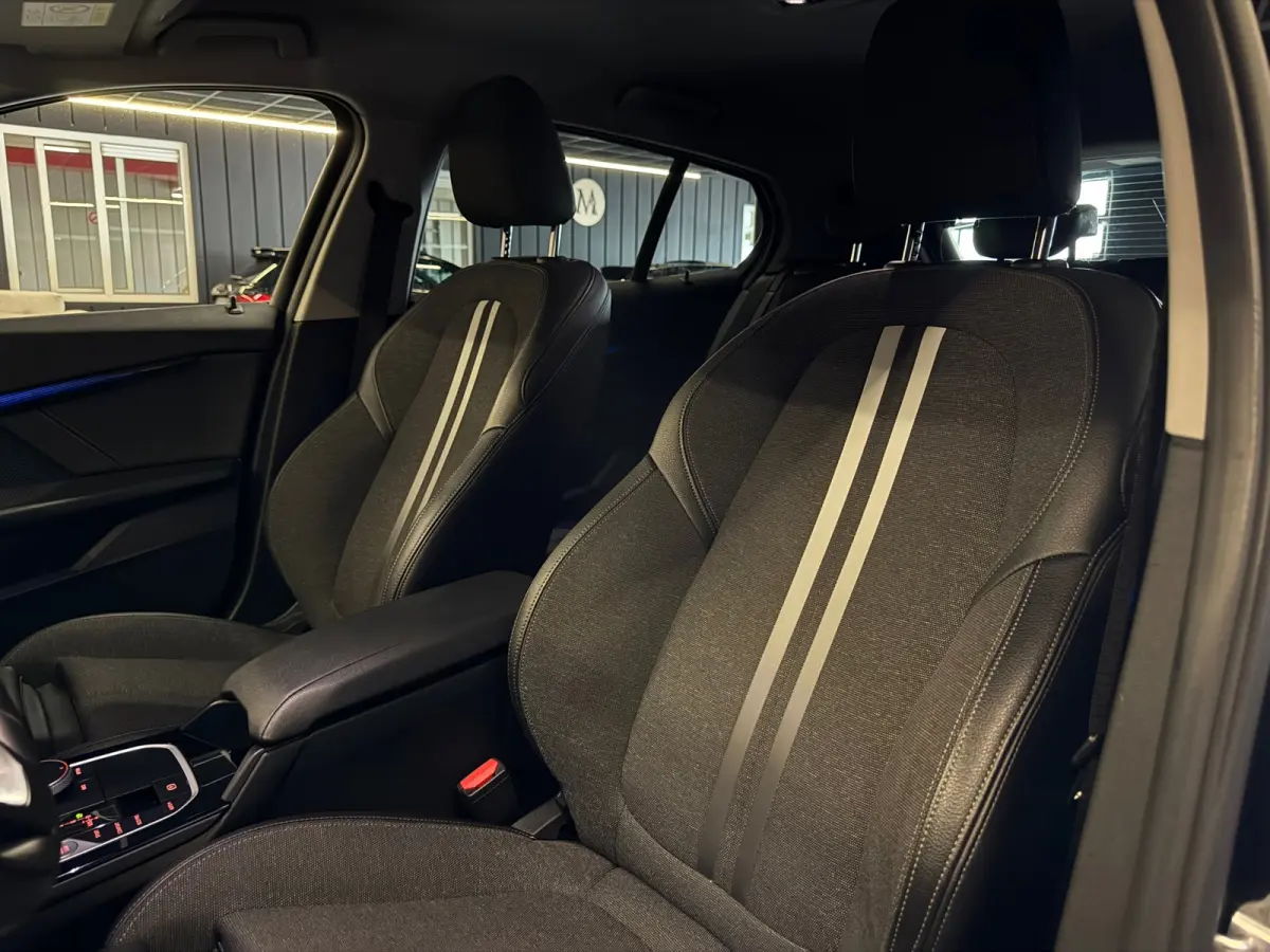 118i Executive Edition |Digtale Dash|Automaat|Apple Carplay|Keyless|Camera