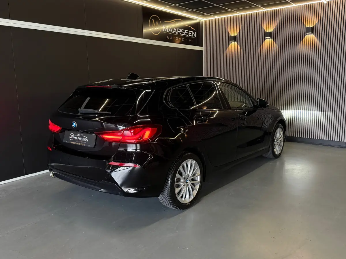 118i Executive Edition |Digtale Dash|Automaat|Apple Carplay|Keyless|Camera