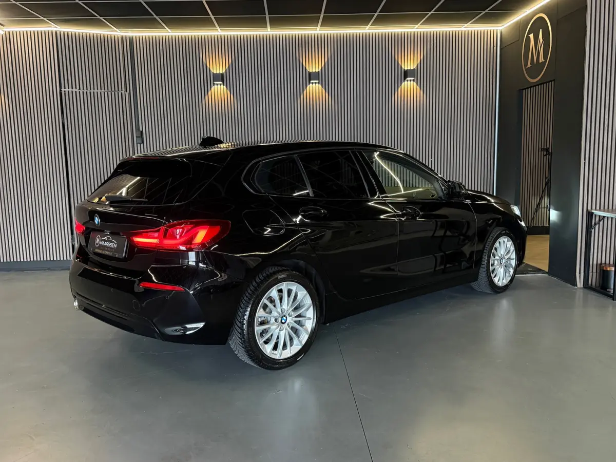 118i Executive Edition |Digtale Dash|Automaat|Apple Carplay|Keyless|Camera