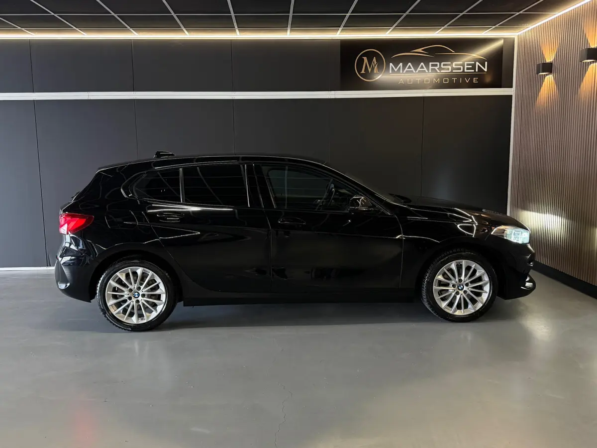 118i Executive Edition |Digtale Dash|Automaat|Apple Carplay|Keyless|Camera