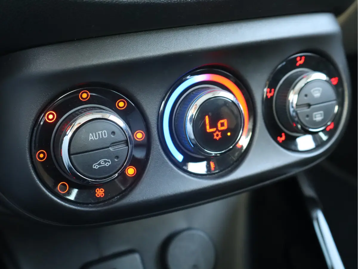 1.0 Turbo Glam Favourite Pano / Airco / Apple -  Android / LM-Velgen / Cruise