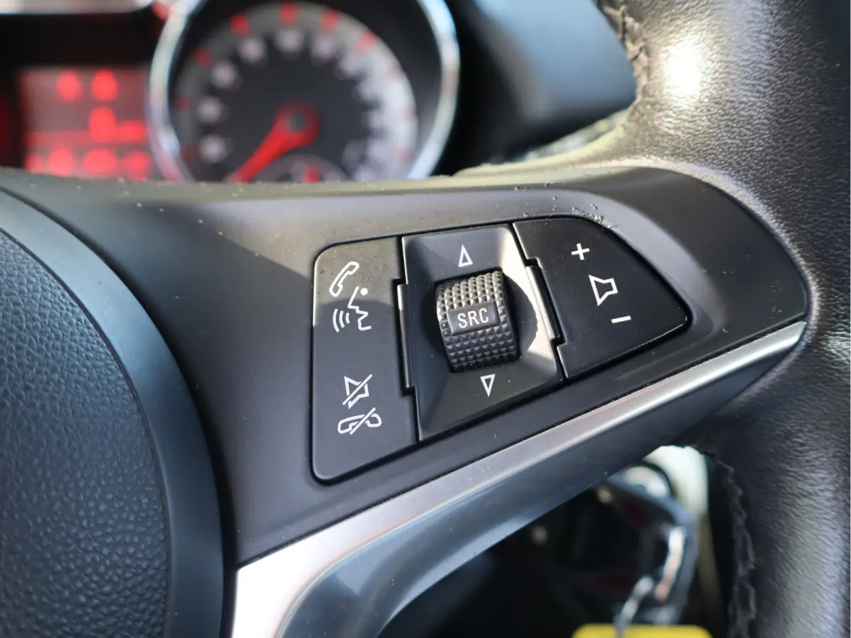 1.0 Turbo Glam Favourite Pano / Airco / Apple -  Android / LM-Velgen / Cruise
