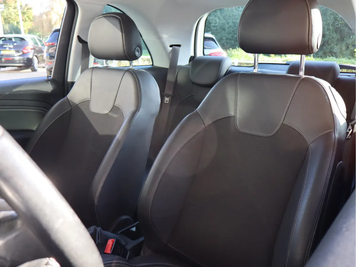 1.0 Turbo Glam Favourite Pano / Airco / Apple -  Android / LM-Velgen / Cruise