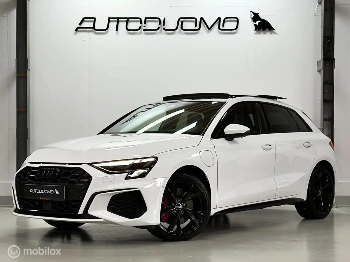 45 TFSI e S edition Competition | RS Seats | Pano | Stoelverwarming | 19" | Camera | S Onderstel | Black Optic | Virtual Cockpit Plus | Audi Pre Sense | Keyless | 245PK