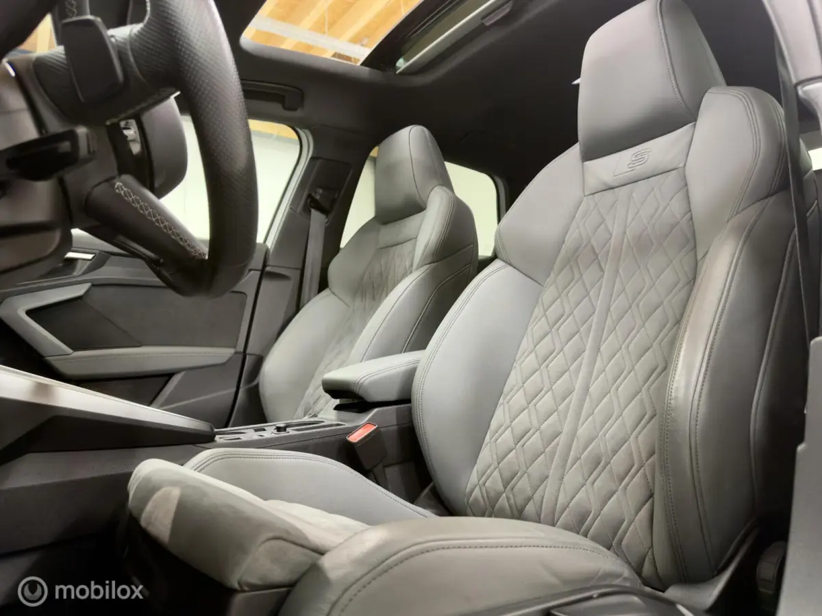 45 TFSI e S edition Competition | RS Seats | Pano | Stoelverwarming | 19" | Camera | S Onderstel | Black Optic | Virtual Cockpit Plus | Audi Pre Sense | Keyless | 245PK