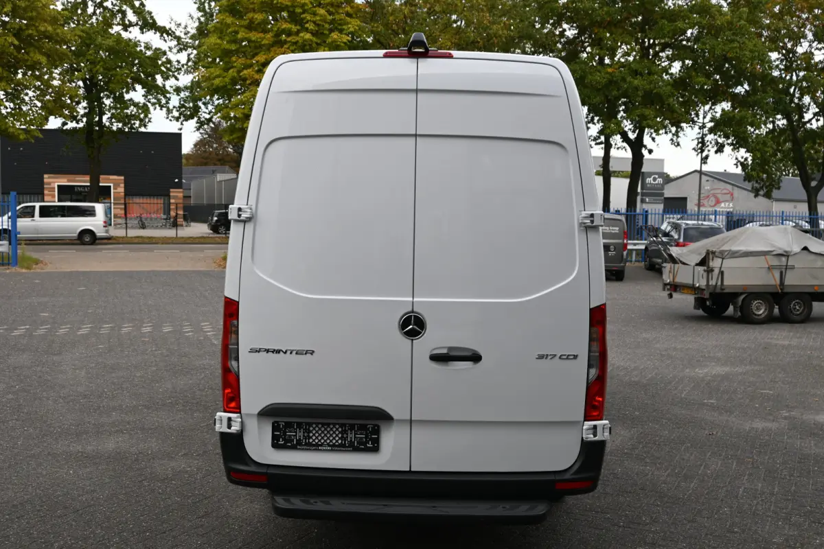 317 CDI L3H2 Pro LED, Navigatie met camera, 270 Graden deuren