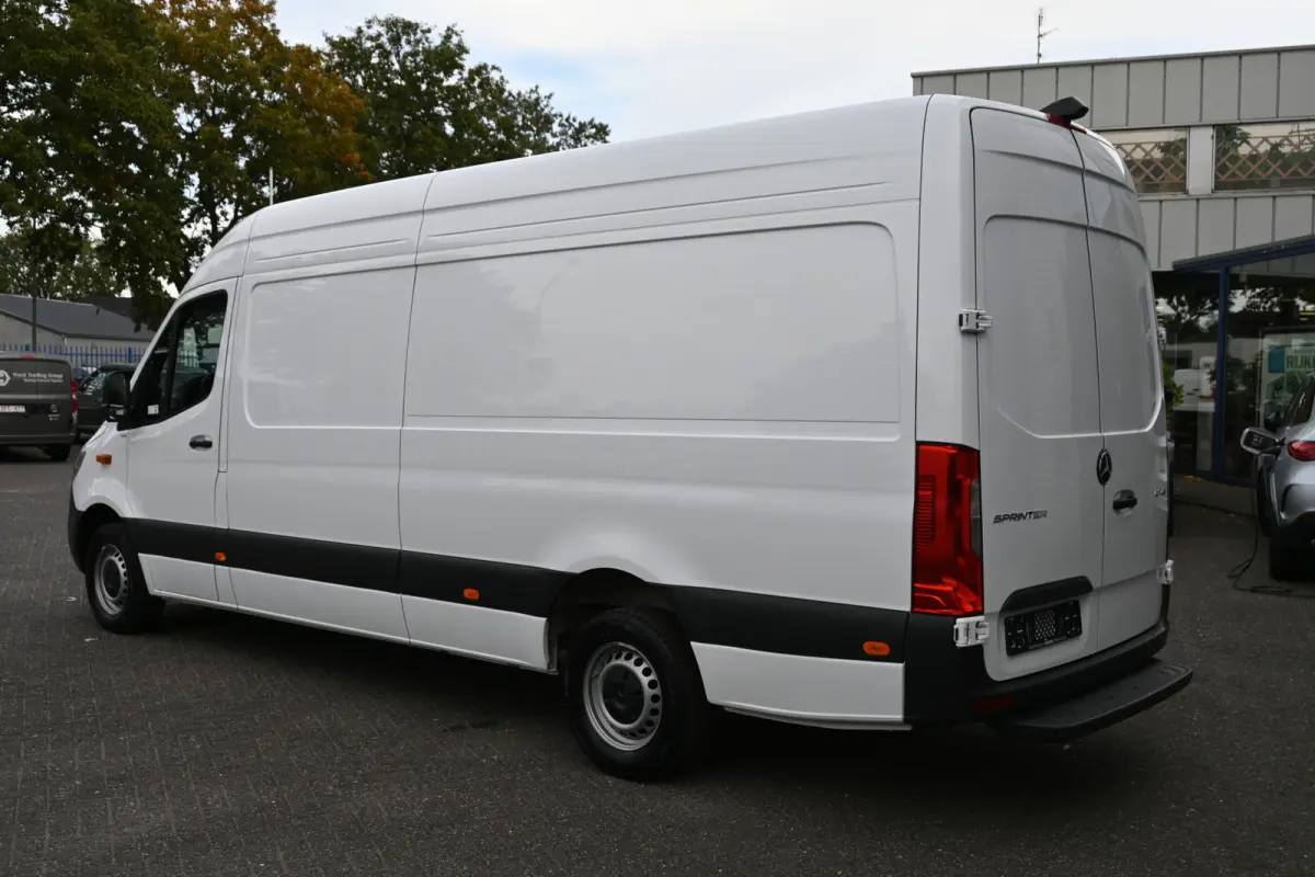 317 CDI L3H2 Pro LED, Navigatie met camera, 270 Graden deuren