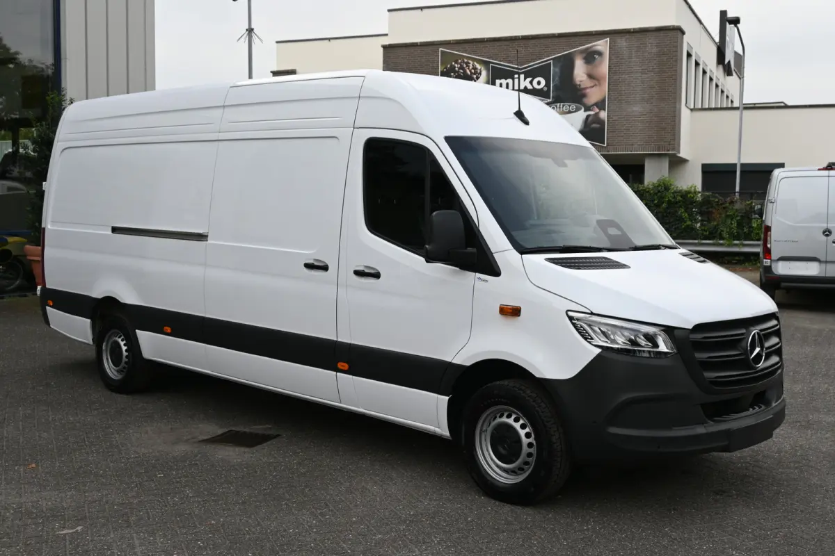 317 CDI L3H2 Pro LED, Navigatie met camera, 270 Graden deuren