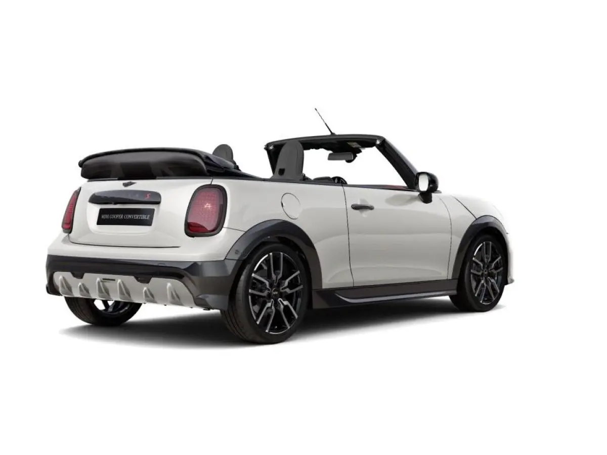 S Pakket S + Comfort Access + Elektrisch verwarmde voorstoelen + Driving Assistant + Parking Assistant + 18"