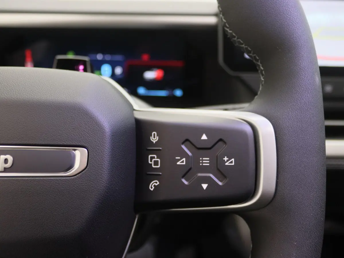 1.6 e-Hybrid Plug-In First Edition | Demo |