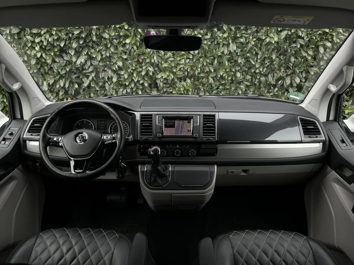2.0 TDI L2H1 DC 4Motion Highline, DUBBEL CABINE, STANDKACHEL, LEDER, NAVI, ADAPT CRUISE CONTROL, CLIMATE CONTROL, STOELVERWARMING, TREKHAAK, LED KOPLAMPEN, PDC, DAB, SIDE-BARS, LICHTMETAAL 1