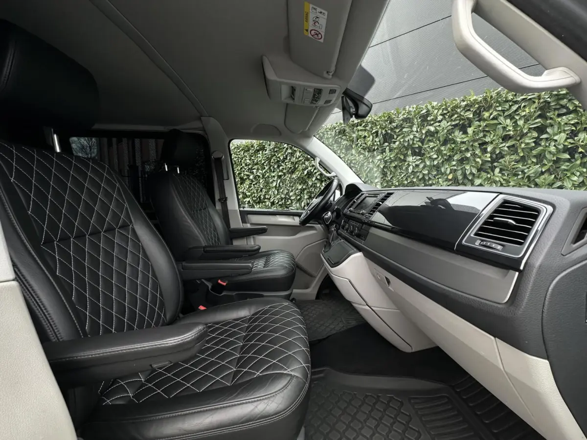 2.0 TDI L2H1 DC 4Motion Highline, DUBBEL CABINE, STANDKACHEL, LEDER, NAVI, ADAPT CRUISE CONTROL, CLIMATE CONTROL, STOELVERWARMING, TREKHAAK, LED KOPLAMPEN, PDC, DAB, SIDE-BARS, LICHTMETAAL 1