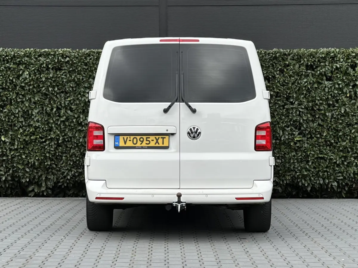2.0 TDI L2H1 DC 4Motion Highline, DUBBEL CABINE, STANDKACHEL, LEDER, NAVI, ADAPT CRUISE CONTROL, CLIMATE CONTROL, STOELVERWARMING, TREKHAAK, LED KOPLAMPEN, PDC, DAB, SIDE-BARS, LICHTMETAAL 1