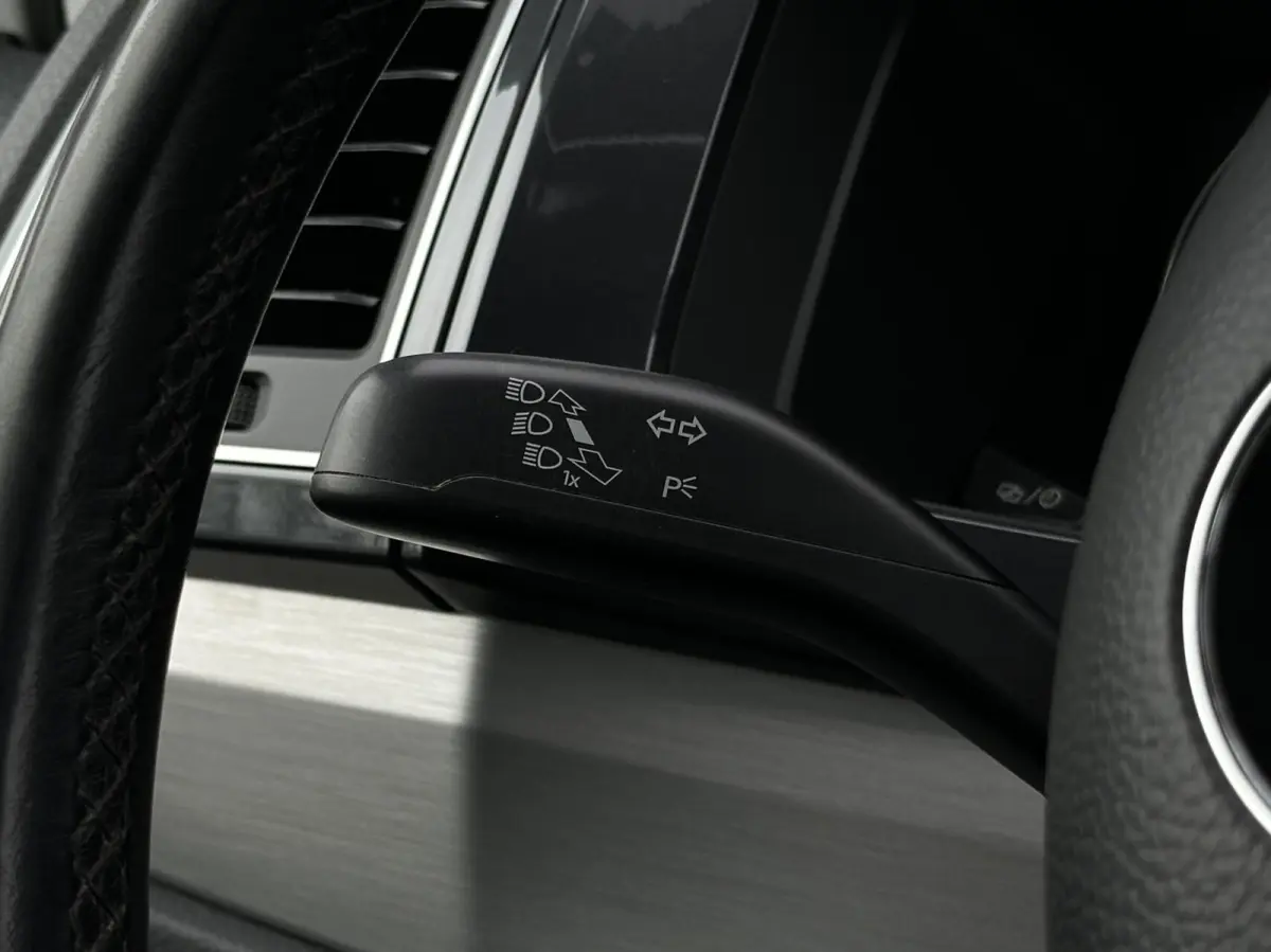 2.0 TDI L2H1 DC 4Motion Highline, DUBBEL CABINE, STANDKACHEL, LEDER, NAVI, ADAPT CRUISE CONTROL, CLIMATE CONTROL, STOELVERWARMING, TREKHAAK, LED KOPLAMPEN, PDC, DAB, SIDE-BARS, LICHTMETAAL 1