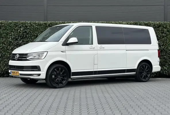 2.0 TDI L2H1 DC 4Motion Highline, DUBBEL CABINE, STANDKACHEL, LEDER, NAVI, ADAPT CRUISE CONTROL, CLIMATE CONTROL, STOELVERWARMING, TREKHAAK, LED KOPLAMPEN, PDC, DAB, SIDE-BARS, LICHTMETAAL 1