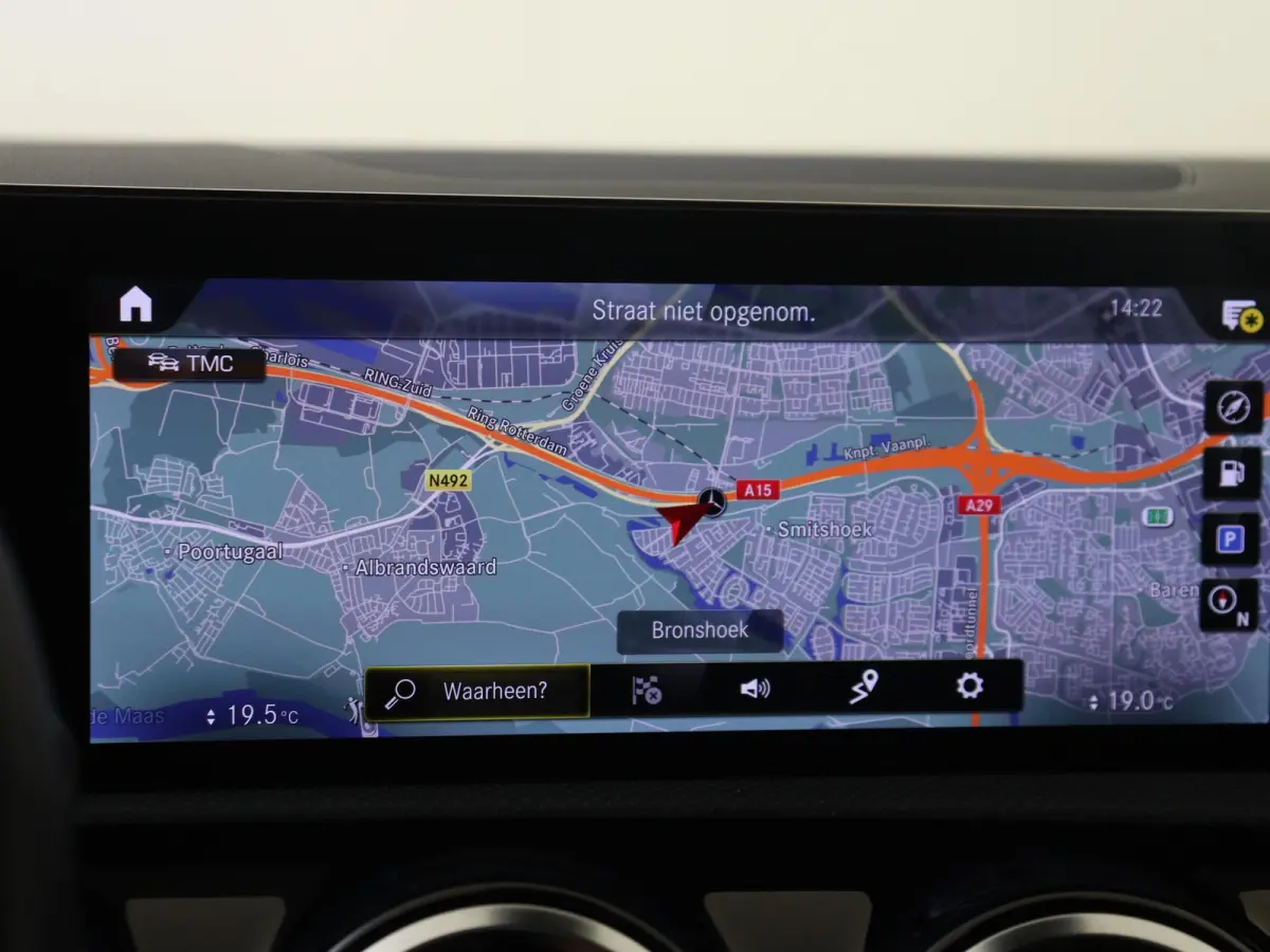 180 Luxury Line | Wordt Verwacht | Stoelverwarming | Achteruitrijcamera | Parkeersensoren |
