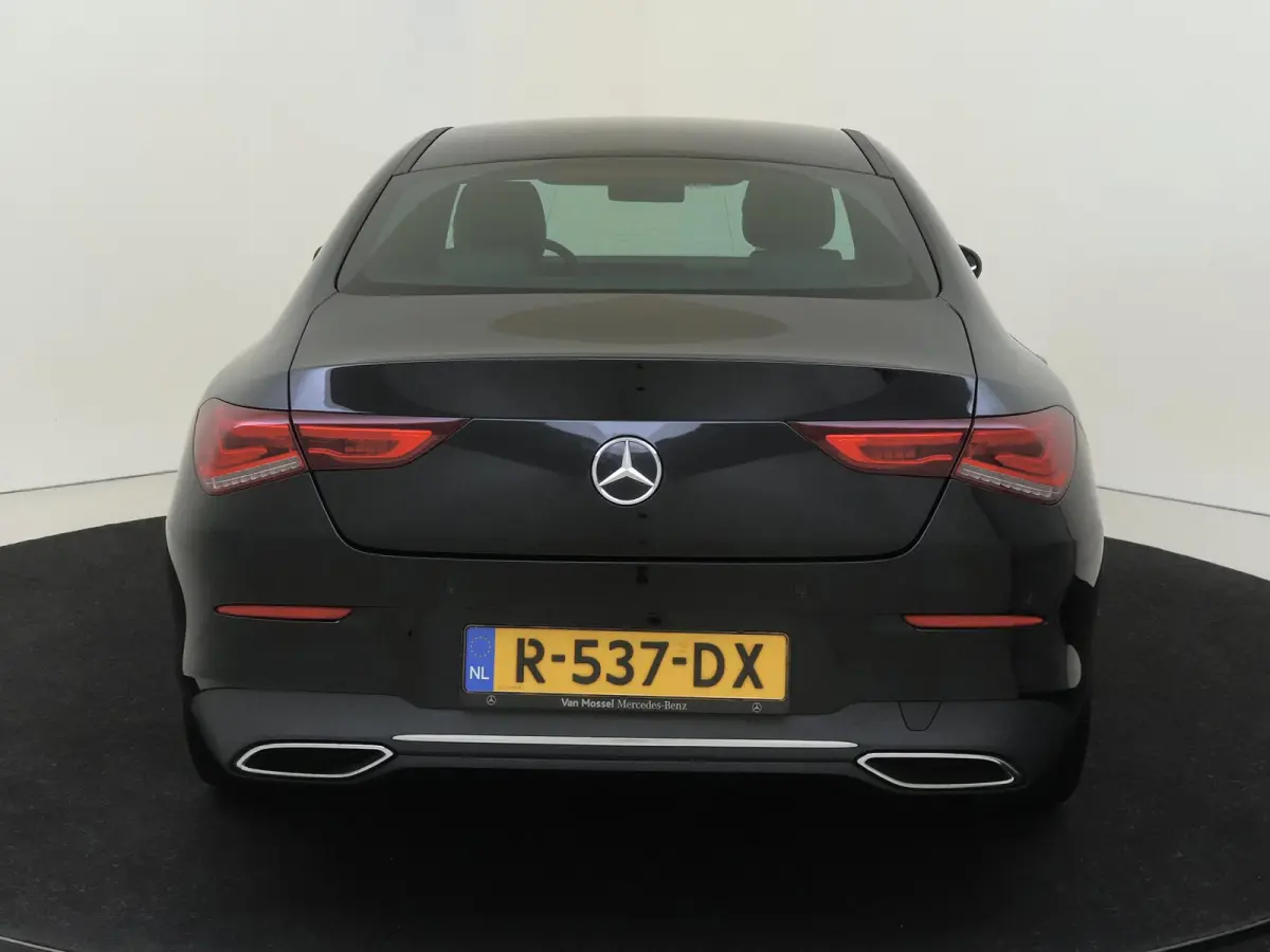 180 Luxury Line | Wordt Verwacht | Stoelverwarming | Achteruitrijcamera | Parkeersensoren |