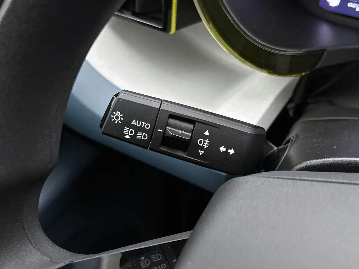 1.2 110pk Hybrid ICON Automaat | Apple Carplay/Android Auto | Airco | Cruise Control | Parkeersensoren | IsoFix |