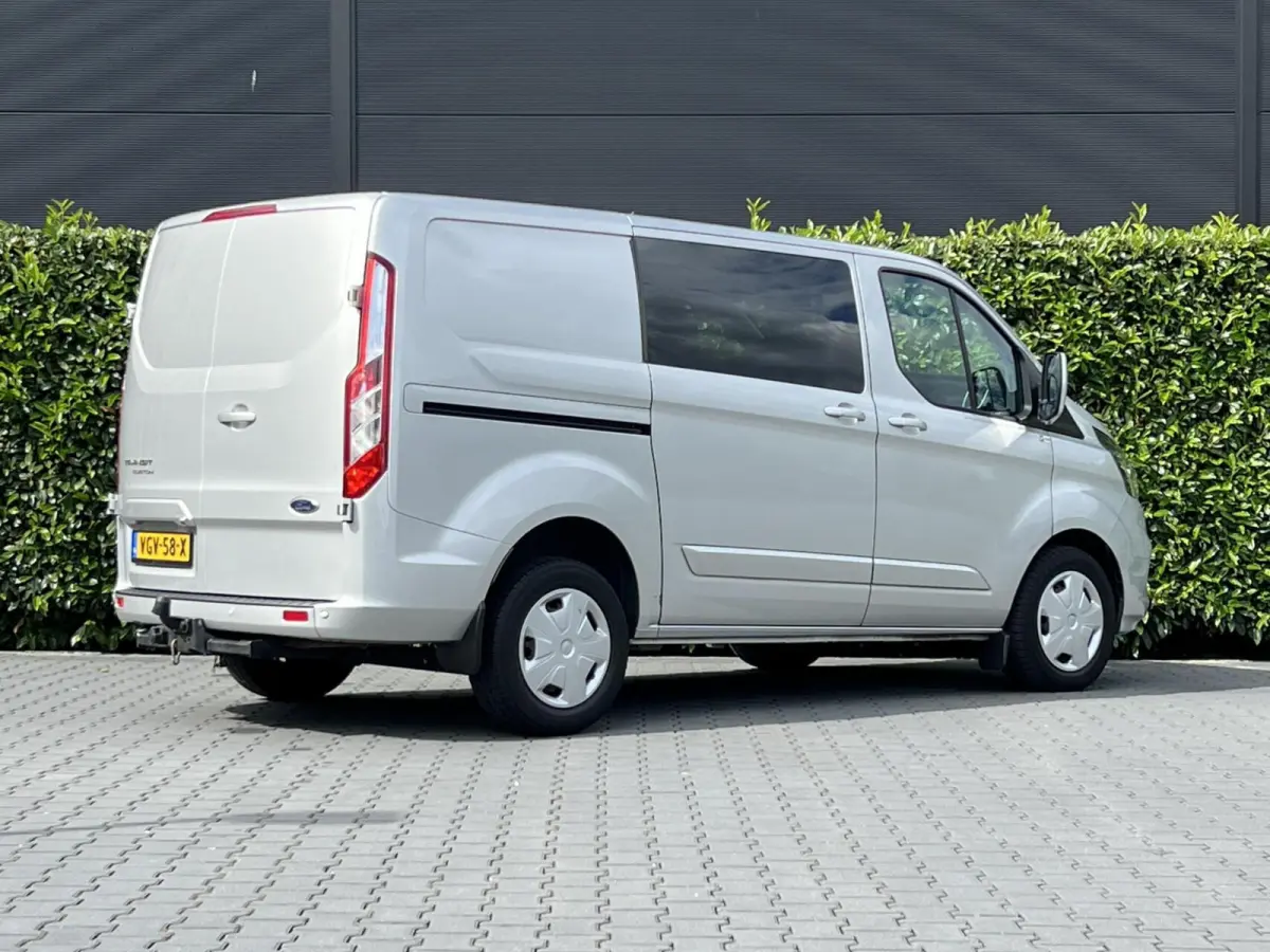300 2.0 TDCI L1H1 Limited DC, DUBBEL CABINE, AIRCO, NAVIGATIE, CRUISE CONTROL, CAMERA, DUBBELE SCHUIFDEUR