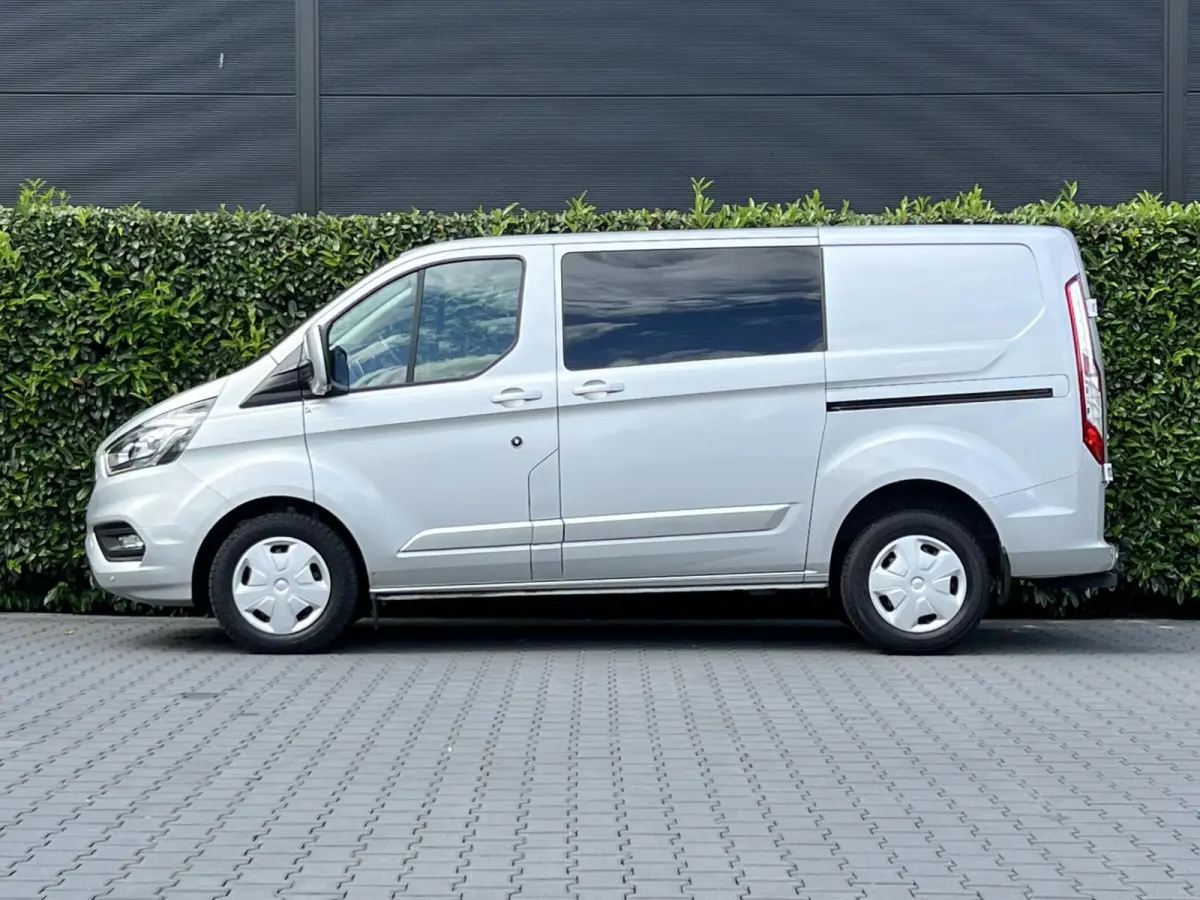 300 2.0 TDCI L1H1 Limited DC, DUBBEL CABINE, AIRCO, NAVIGATIE, CRUISE CONTROL, CAMERA, DUBBELE SCHUIFDEUR