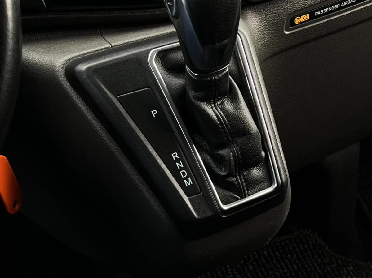 300 2.0 TDCI L1H1 Limited DC, DUBBEL CABINE, AIRCO, NAVIGATIE, CRUISE CONTROL, CAMERA, DUBBELE SCHUIFDEUR