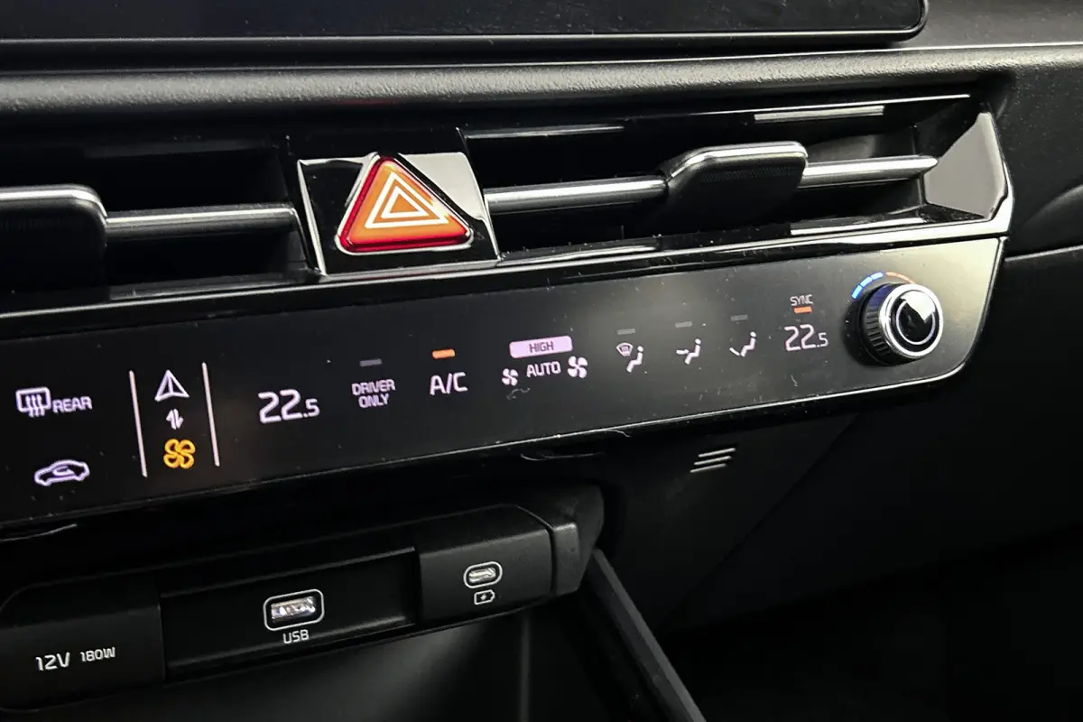 1.6 GDi Hybrid DynamicLine | Half lederen bekleding | Camera