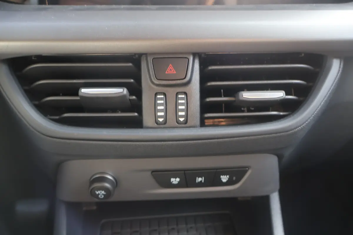 Limited 44 kWh Navigatie Airco