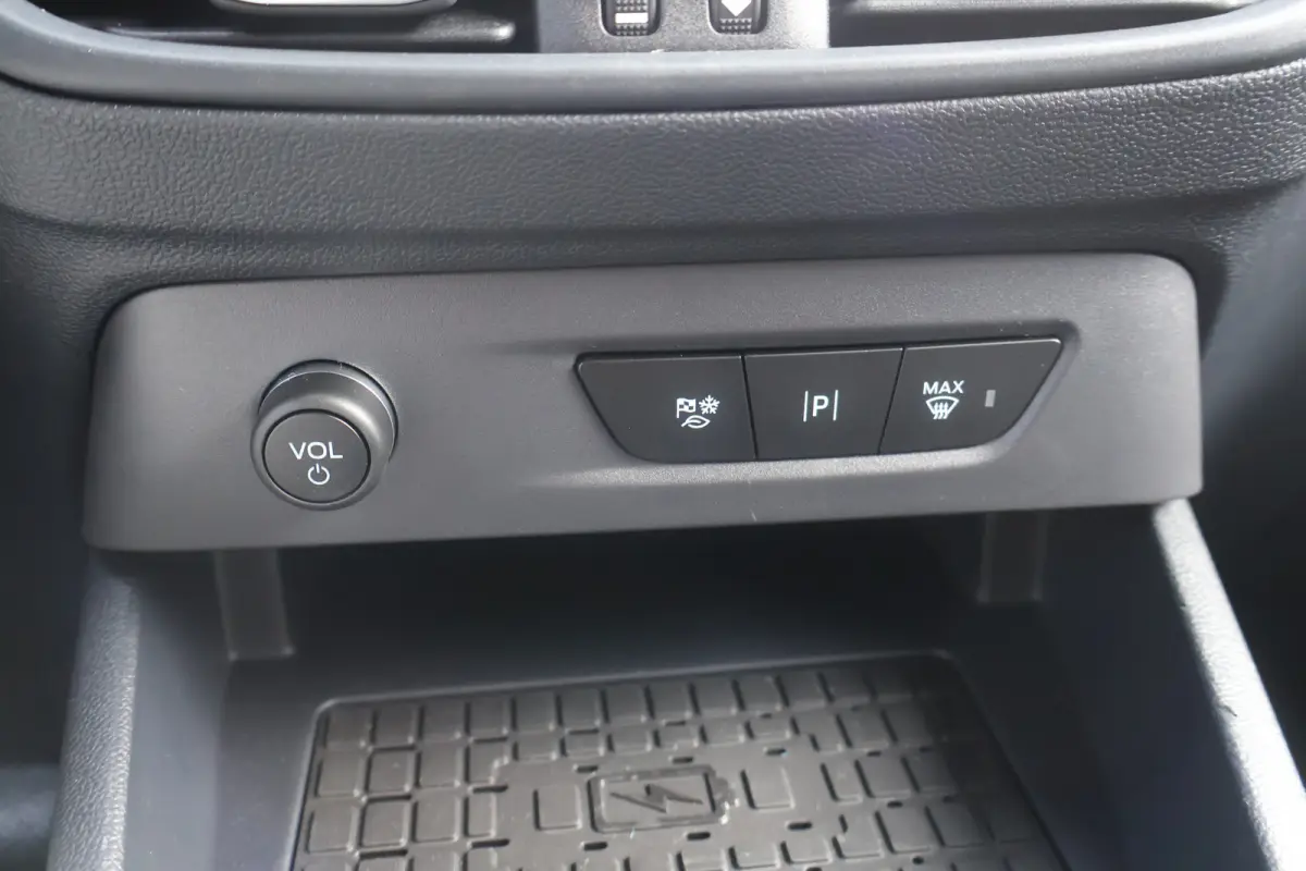 Limited 44 kWh Airco