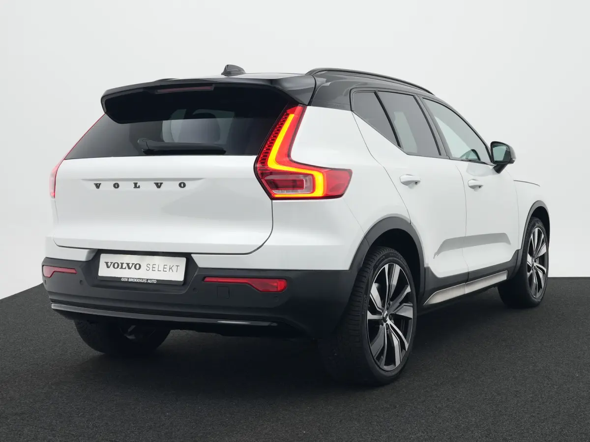 Single Extended Plus 82 kWh | Adaptive Cruise | Pilot Assist | Camera | Trekhaak | Camera | Warmtepomp | Stoel- & Stuurverwarming
