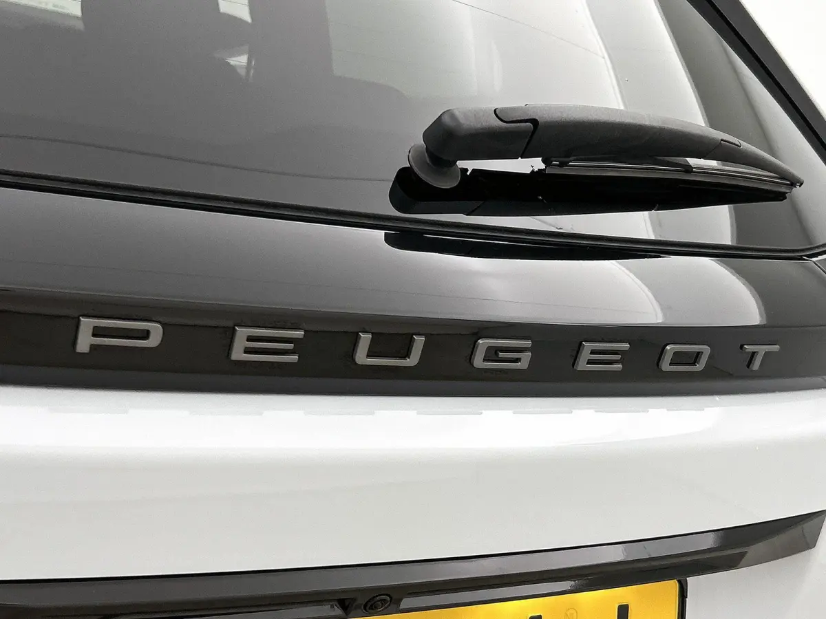 1.2 Hybrid 110pk Business Automaat | VOORRAAD VOORDEEL | Navigatie | Climate Control | Cruise Control | Parkeersensoren | LED | Apple Carplay/Android Auto |