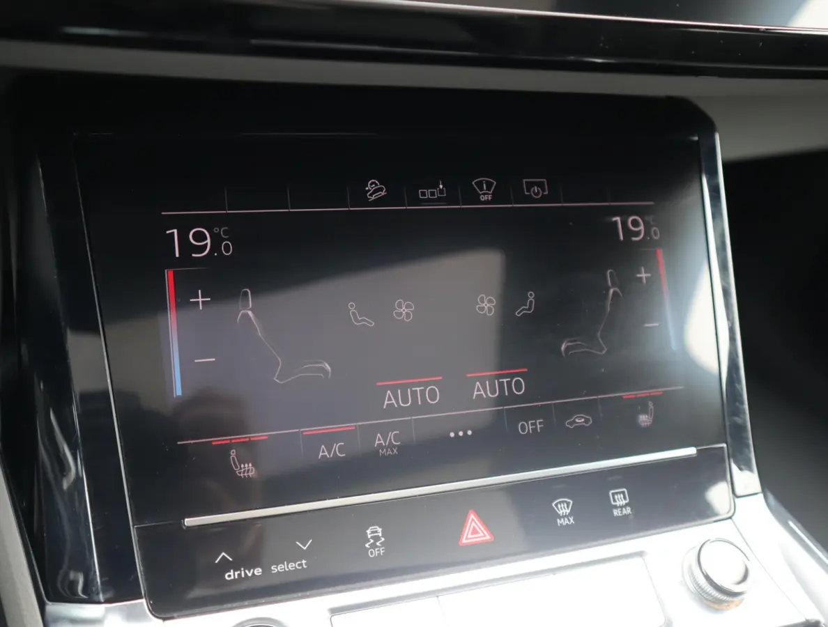 55 quattro advanced Pro Line Plus 95 kWh SOH 91% | Pano |  360 camera | HUD | Bang & Olufsen