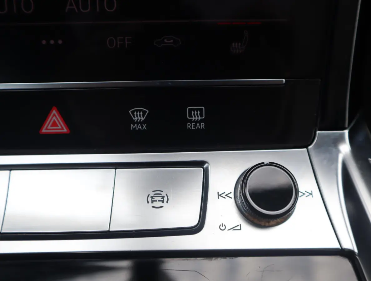 55 quattro advanced Pro Line Plus 95 kWh SOH 91% | Pano |  360 camera | HUD | Bang & Olufsen