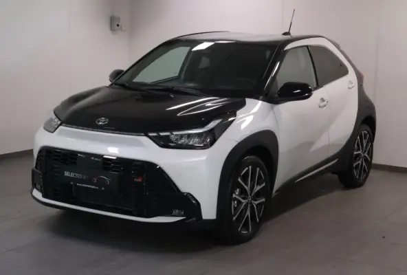 Hybrid 115 GR Sport | € 2.000 Voordeel