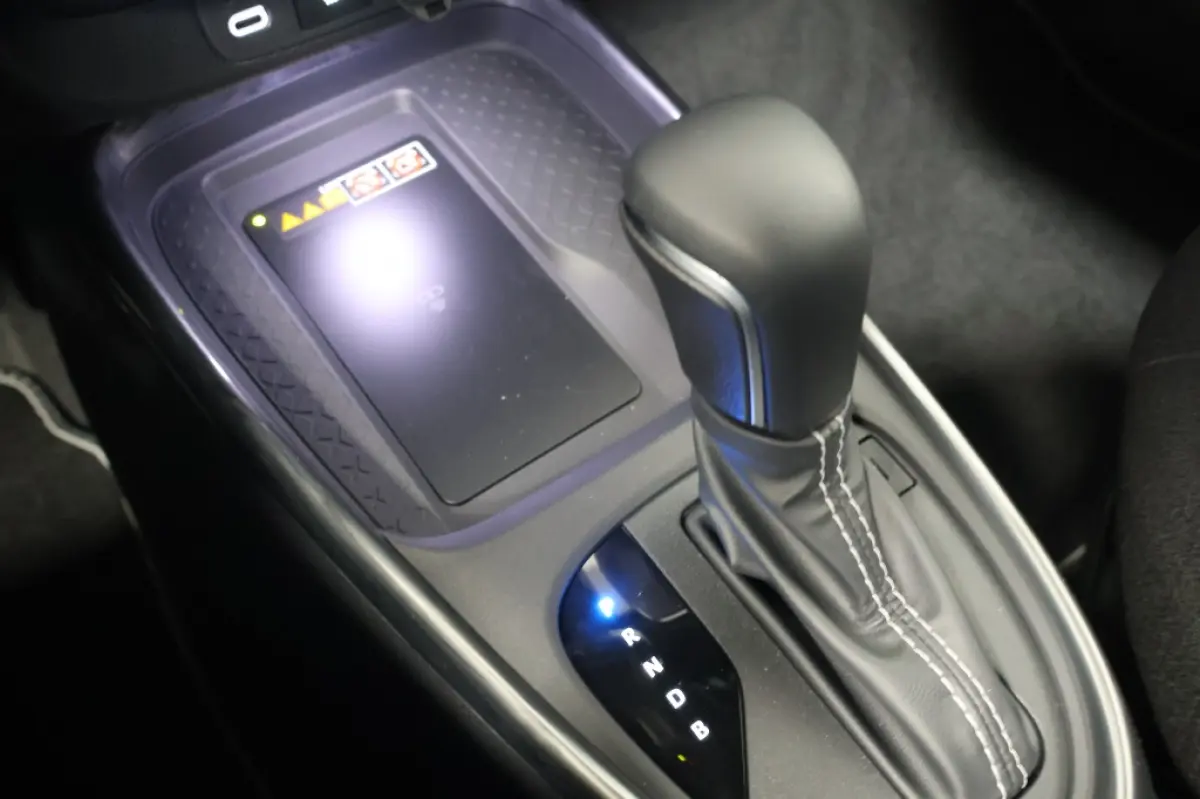 Hybrid 115 GR Sport | € 2.000 Voordeel