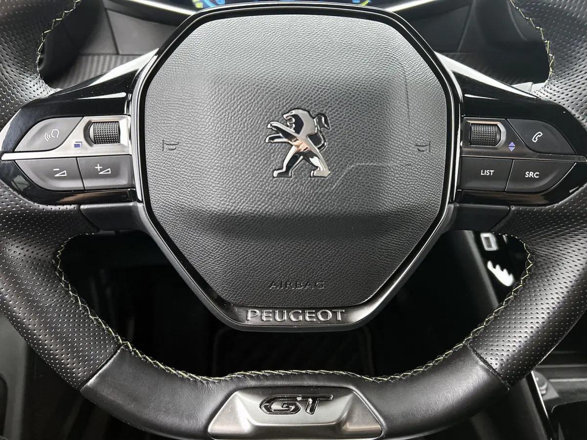 EV 136pk GT 50 kWh Automaat | Navigatie | Climate Control | Cruise Control | Camera | 18"LMV | LED | Keyless Start | Apple Carplay/Android Auto |
